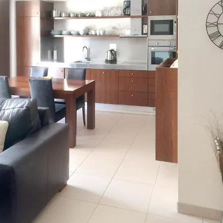 Apartment 2 Bedrooms At 500 M Away From The Beach With Shared Pool Furnished Balcony And Wifi *