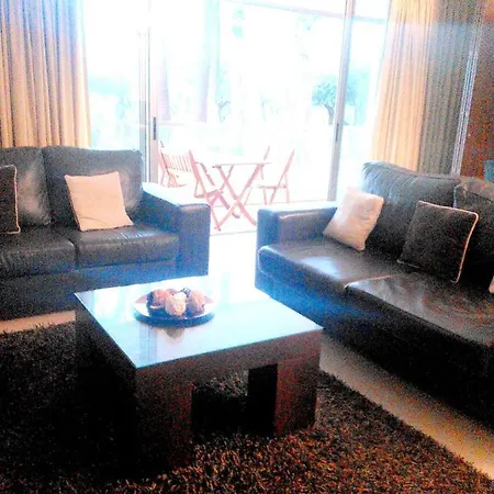 2 Bedrooms At 500 M Away From The Beach With Shared Pool Furnished Balcony And Wifi Апартаменти