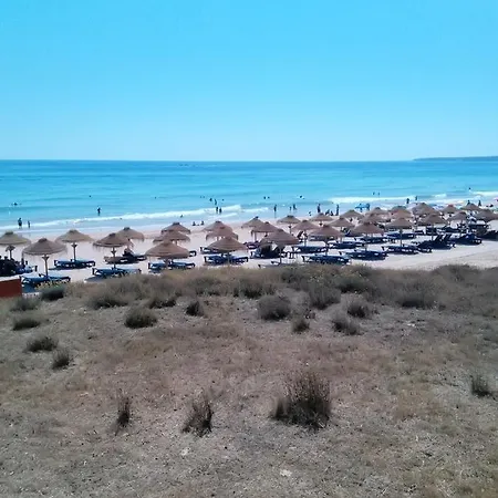 Апартаменти 2 Bedrooms At 500 M Away From The Beach With Shared Pool Furnished Balcony And Wifi Албуфейра