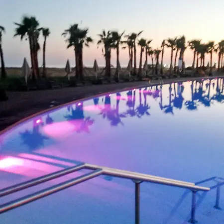 2 Bedrooms At 500 M Away From The Beach With Shared Pool Furnished Balcony And Wifi Апартаменти